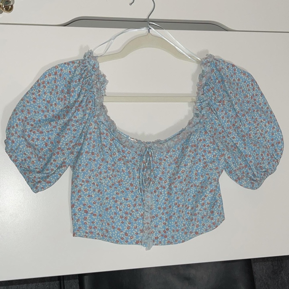 American Threads Crop Top - Picture 3 of 4